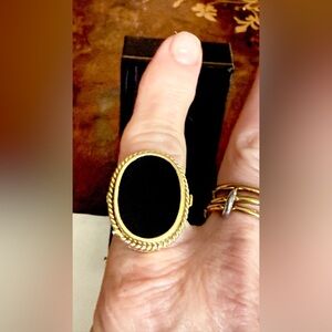 CORLETTO - 18k Black Onyx ring c 1960 Size 6.75